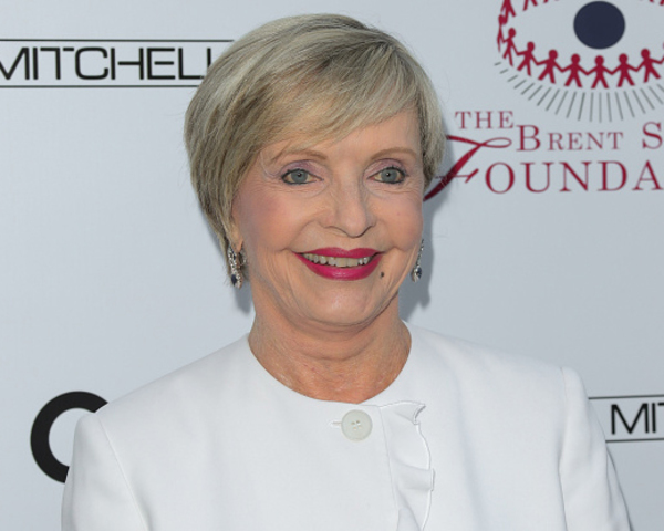 Florence Henderson,  "The Brady Bunch" mom, dies at age of 82