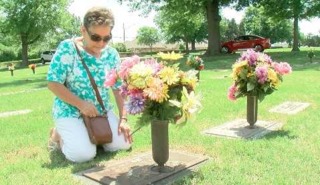 Thieves target woman visiting son's grave